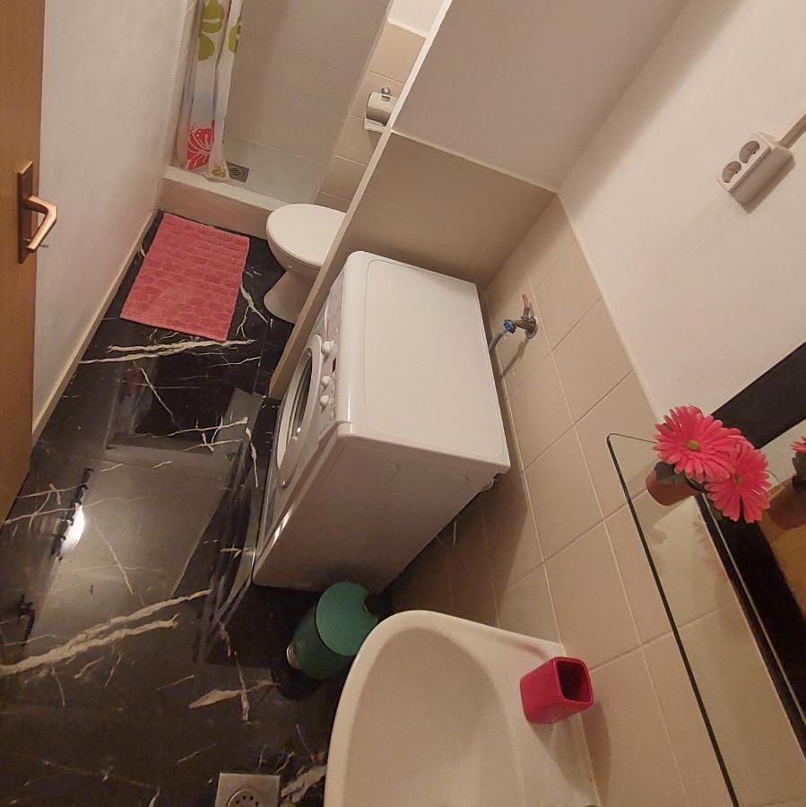 R&E Apartment Spalato Esterno foto